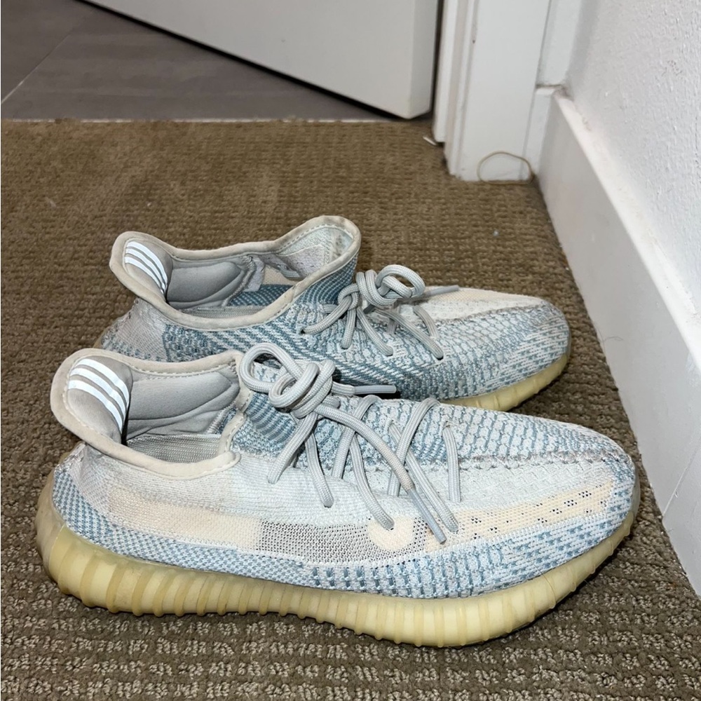 YEEZY 350